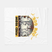 ブーブークルークラシックナースハロウィンTシャツオーバー フリースブランケット (正面(横))