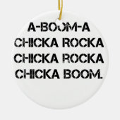 ブームのひよこブームのガールスカウトのグランジなキャンプファイヤーの歌 セラミックオーナメント (正面)