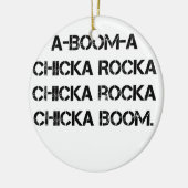 ブームのひよこブームのガールスカウトのグランジなキャンプファイヤーの歌 セラミックオーナメント (左)