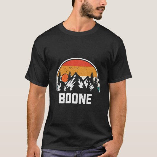 ブーン ノースカロライナ ノースカロライナ州 山 ハイキング Tシャツ (正面)