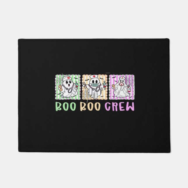 ブー名門私立校風のクーナースハロウィーン仮装の女性男性 ドアマット (正面)