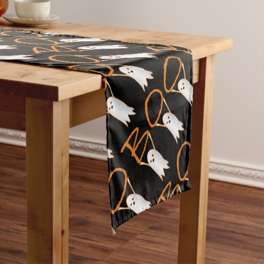 ブー!かわいい幽霊モダンブラック、オレンジ色ハロウィーン ショートテーブルランナー (インサイチュ)