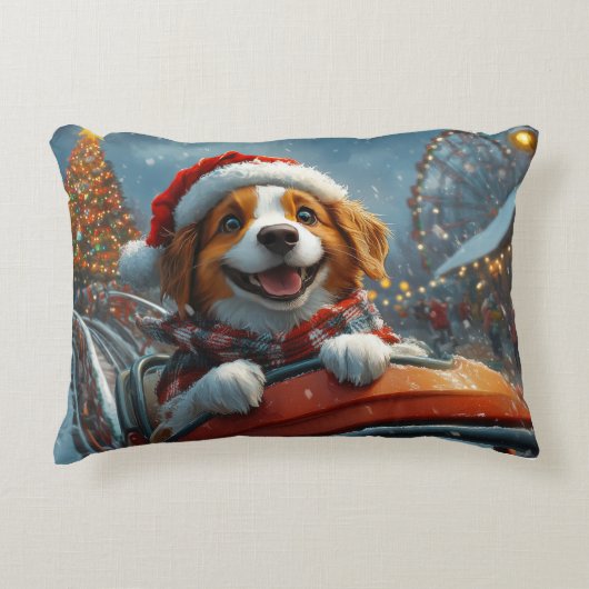 ブrittany スパニエル犬のクリスマス アクセントクッション (正面)