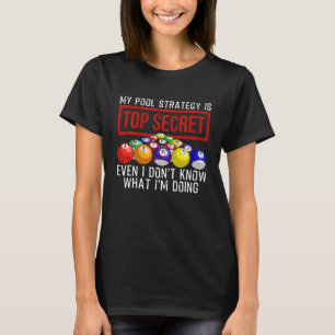 プおもしろいール選手がビリヤードで贈男性へり物をする女性ギャム Tシャツ