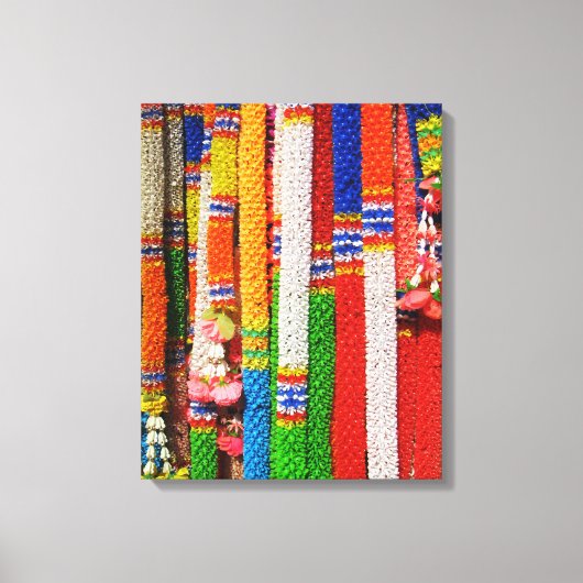 プアンマライ – タイフローラガーランド キャンバスプリント (正面)