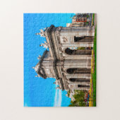 プエルタデアルカラマドリード。 ジグソーパズル (縦)