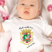 プエルトリコで愛で作られた/プエルト県旗 ベビーボディスーツ