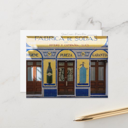 プエルトリコのカラフルな店構え ポストカード (正面/裏面インサイチュ)