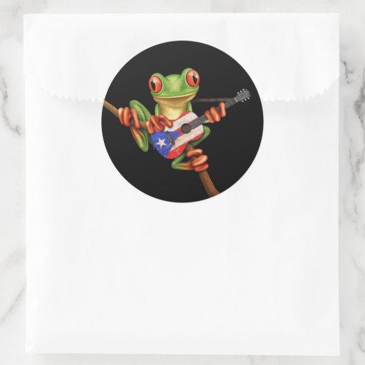 プエルトリコの旗のギターの黒を遊んでいるアマガエル ラウンドシール (バッグ)