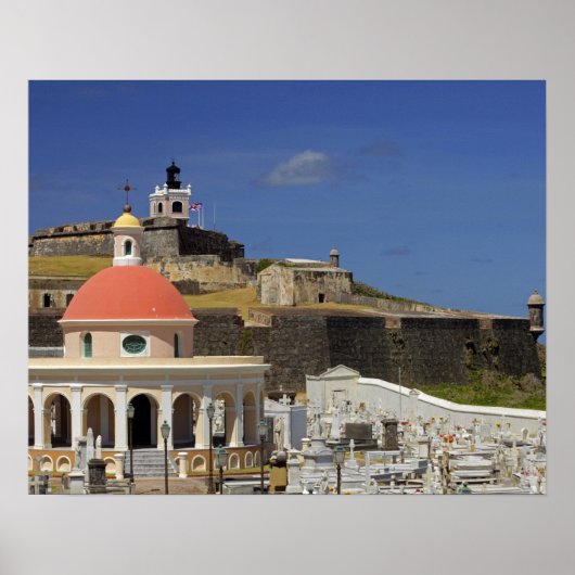 プエルトリコの海辺の墓地 ポスター (正面)