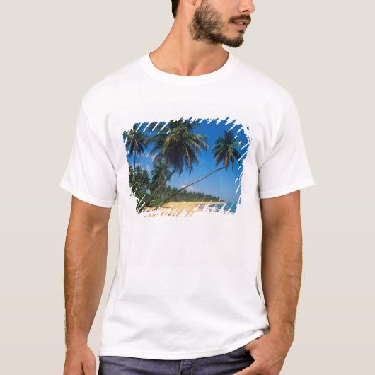 プエルトリコ、イスラ・ベルデ、ヤシの木 Tシャツ (正面)