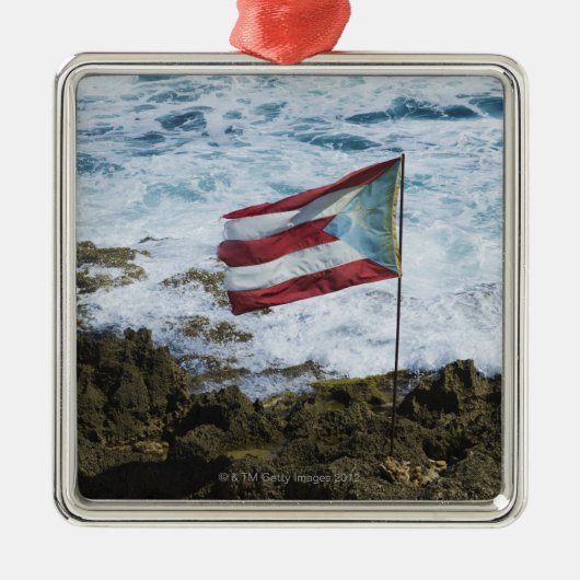 プエルトリコ、古いサンファンのプエルトの米の旗 メタルオーナメント (正面)