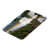 プエルト・イグアス、アルゼンチン。息をのむような マグネット (左側)