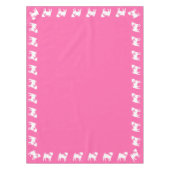 プグ犬の赤ちゃんシャワー女の子ピンクと弓 テーブルクロス (正面)