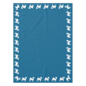 プグ犬の赤ちゃんシャワー少年ブルーと弓 テーブルクロス (正面)