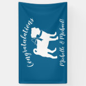 プグ犬の赤ちゃんシャワー少年ブルーと弓 横断幕 (縦)