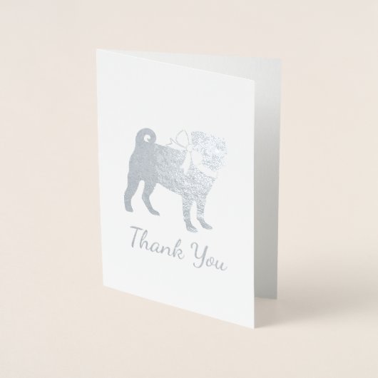 プグ犬の赤ちゃんシャワー少年ブルーと弓 箔カード (正面)