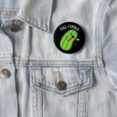 プケクンバーキュウリおもしろいープンダークBG 缶バッジ (インサイチュ)