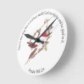 プサルム118:24と3羽の赤い鳥 ラウンド壁時計 (傾斜)