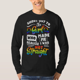 プライドは女の子レズビアンプライドLgbtゲイに叫ぶ Tシャツ