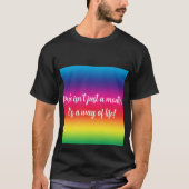 プライドは1ヶ月だけじゃない - Pride Tシャツ (正面)