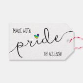 プライドを込めて作られた虹色のハートLGBTQ職人芸術 ギフトタグ (正面(横))