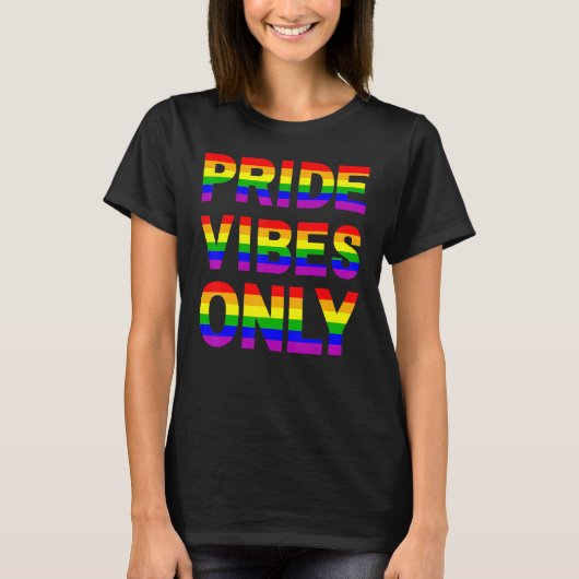 プライドビーブのみLGBTQIAラブサポートメンズウィメンズボー Tシャツ (正面)
