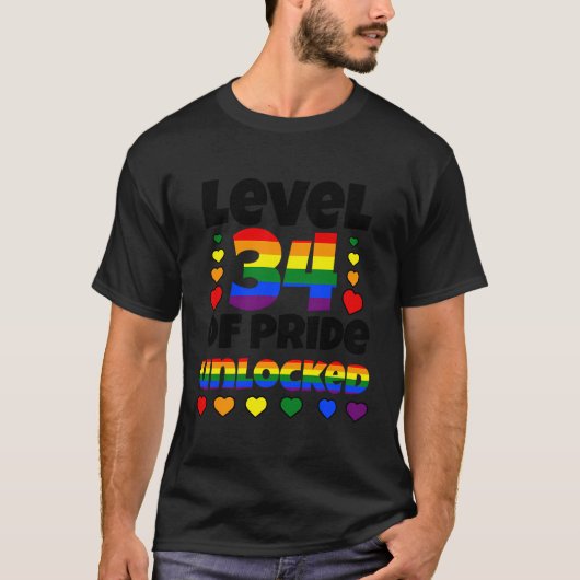プライドレベル34解放 虹色 LGBT 34歳の誕生日 Tシャツ (正面)