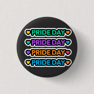 プライド日。LGBT+プライドレインボーハート。 缶バッジ