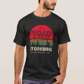 プライド50周年記念ストーンウォール1969は暴動L Tシャツ (正面)