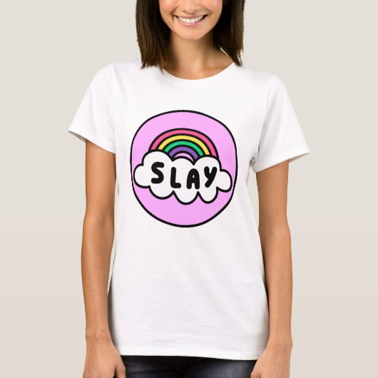 プライド – 雲と虹の色。 Tシャツ (正面)