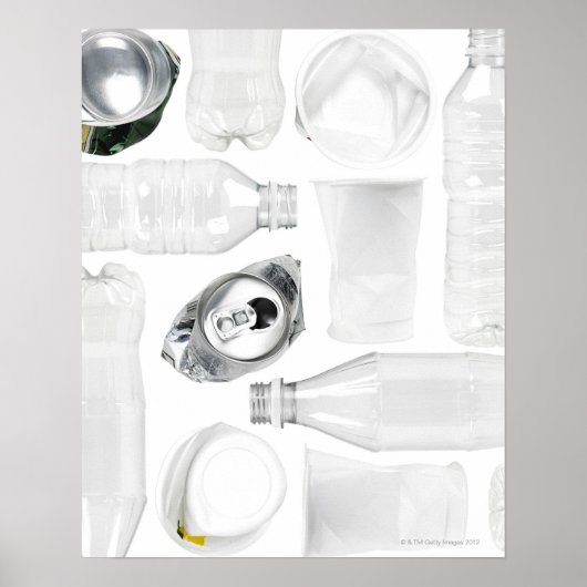 プラスチックボトル、カップとアルミニウム缶が撃たれた ポスター (正面)