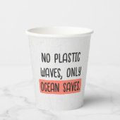 「プラスチック波なし、海のみ節約」タイポグラフィ 紙コップ (正面)