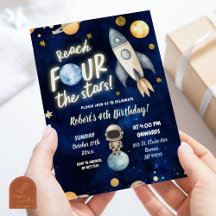プラネットスペースボーイが星へ到達 4歳の誕生日
