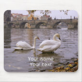プラハのスワンとチャールズの橋 マウスパッド (正面)