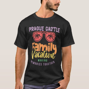 プラハキャッスルチェコ共和国ファミリーバケーションマッツ Tシャツ