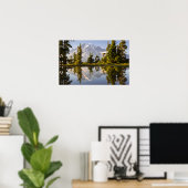 プラマーのピーク付近の沼に反射したレイニエ山 ポスター (ホームオフィス)