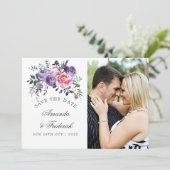 プラムとピンクのフローラ結婚式の日付を保存 セーブザデート (スタンド正面)