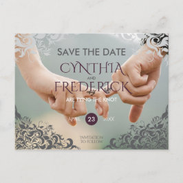 プラムバロックのシャンデリアの結婚式の日付を保存 案内ポストカード