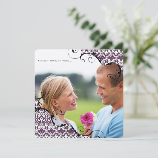 プラムパープル結婚あなたの写真は私の友人と結婚 招待状 (スタンド正面)