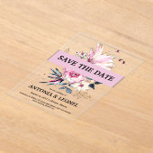 プラムピンクのフローラ結婚式の日付を保存 アクリル招待状 (レイダウン)