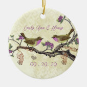 プラムヴィンテージバードクリスマスフォトブラウンノート セラミックオーナメント (正面)