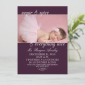 プラム砂糖及びスパイスの女の子の写真の誕生の発表 案内状 (スタンド正面)