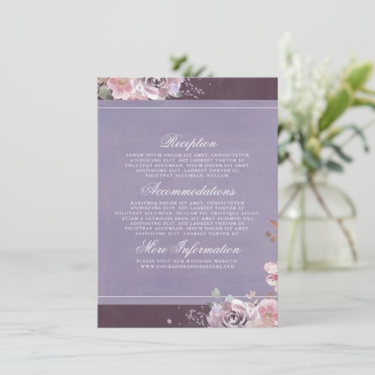 プラム薄紫とマウヴ結婚のインフォメーションゲスト エンクロージャーカード (スタンド正面)