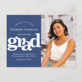 プランの変更の卒業写真ネイビーはっきりしたタイポグラフィ インビテーションポストカード (正面)