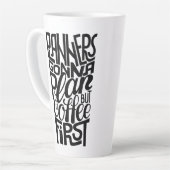 プランナーが最初のマグカップを計画するがコーヒー カフェラテマグ (左アングル)