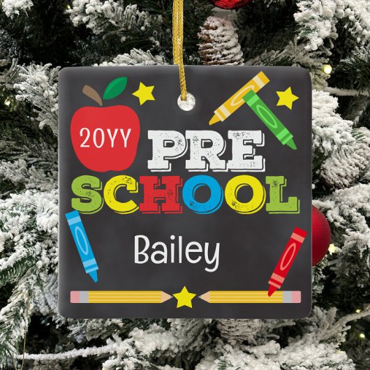 プリスクールKeepsakeチャックボードカラフル子供 セラミックオーナメント