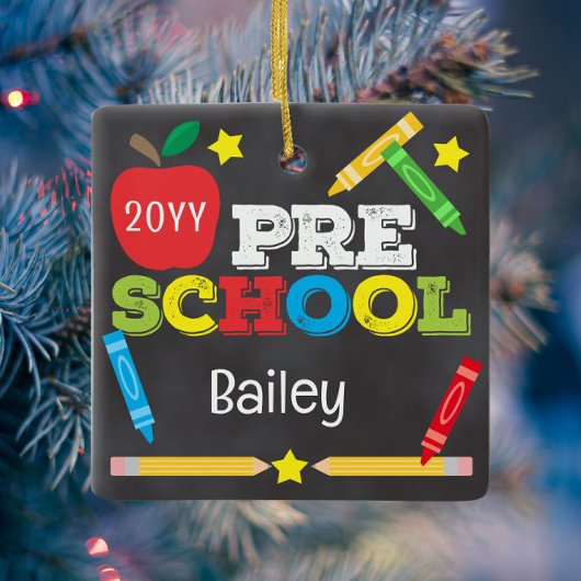 プリスクールKeepsake Chalkboard Kidsのカラフル写真 セラミックオーナメント