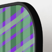 プリッ市松模様にドタータンチェックグリーンストライプオンパープル ピックルボールラケット (左詳細)