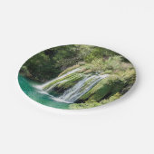 プリツヴィツェ国立公園の滝 – クロアチア ペーパープレート (アングル)